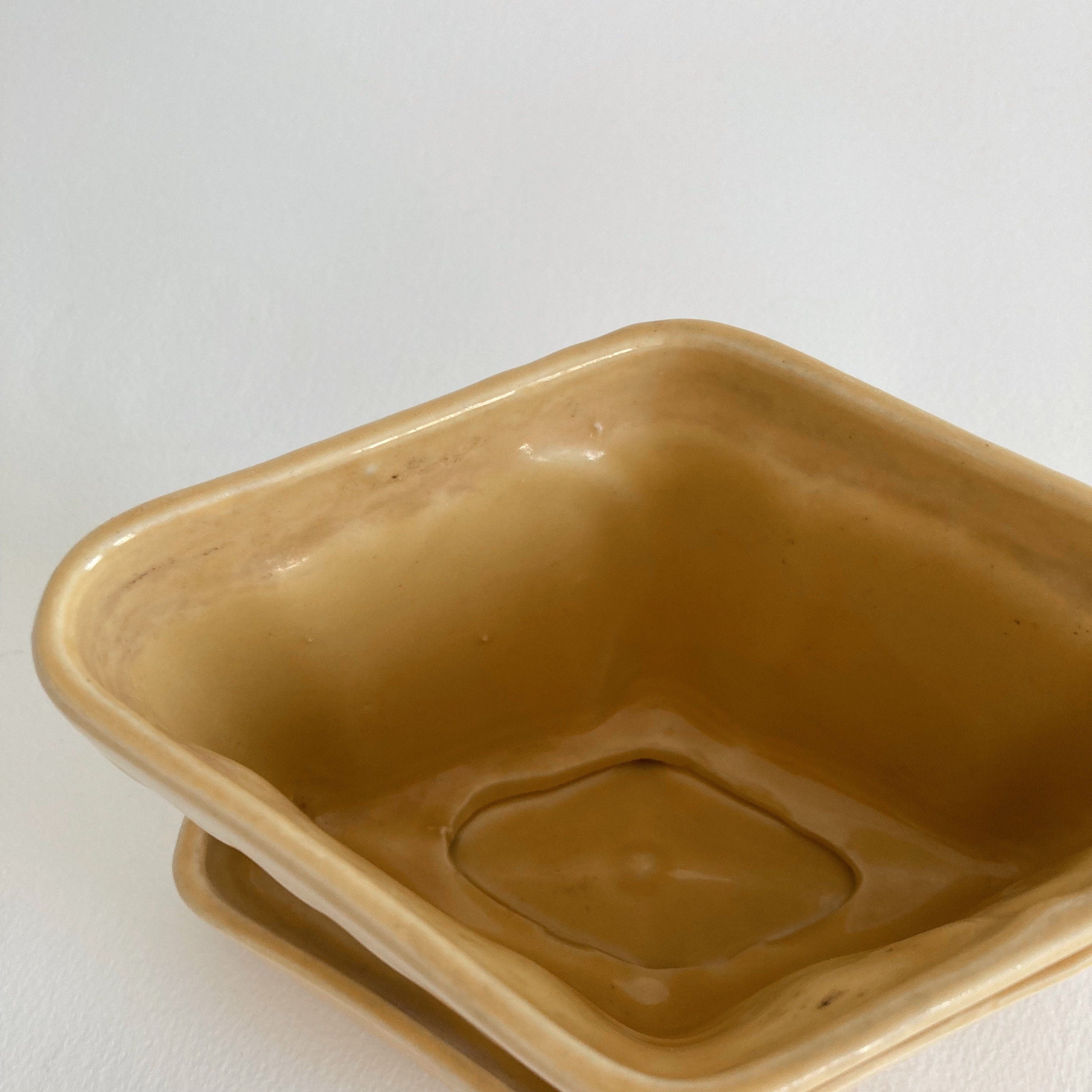 Vintage Yellow Ceramic Planter: Diamond Scallop Rim, American Pottery