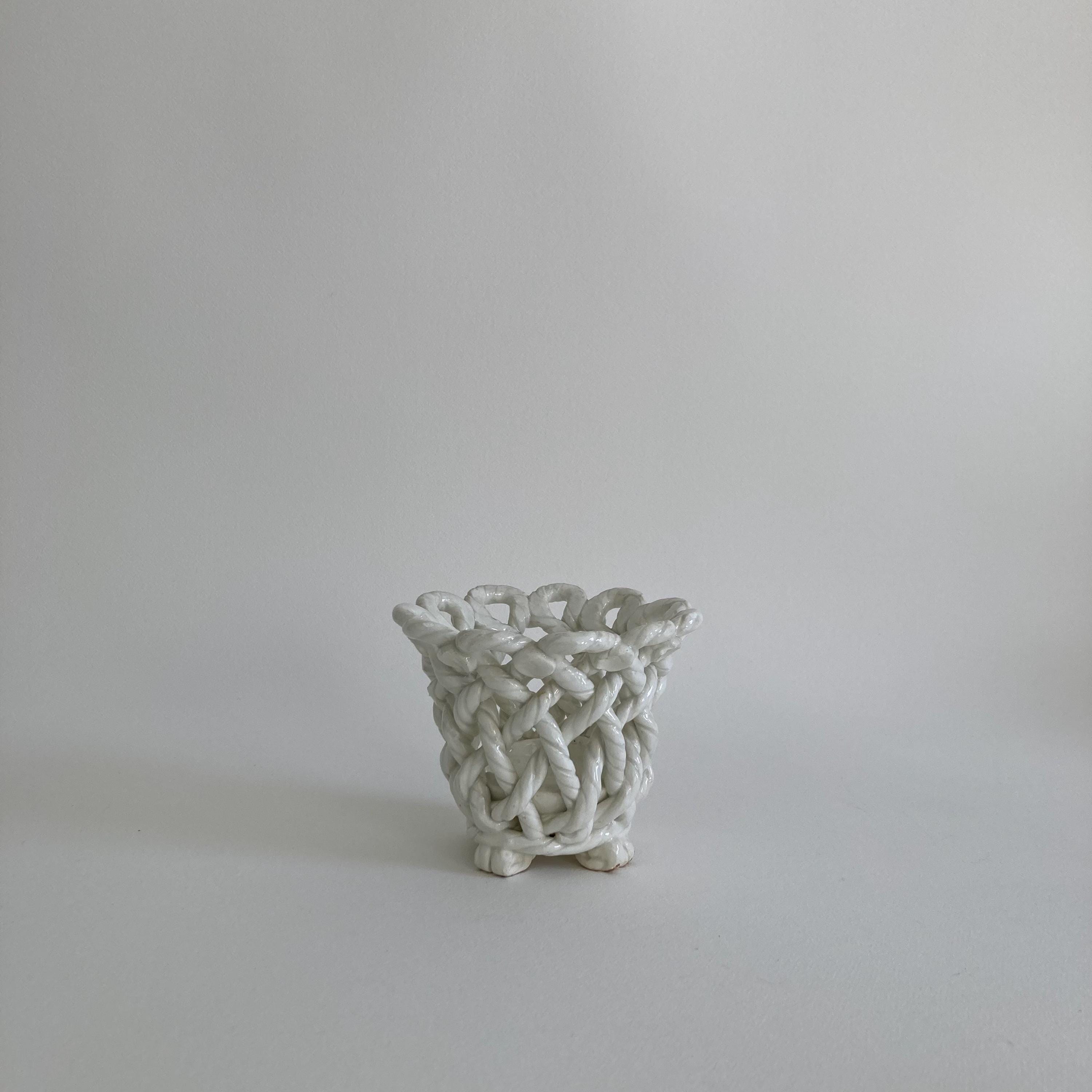 Vintage Goodfriend Ceramic Planter: Twisted Rope Design, High Gloss Glaze