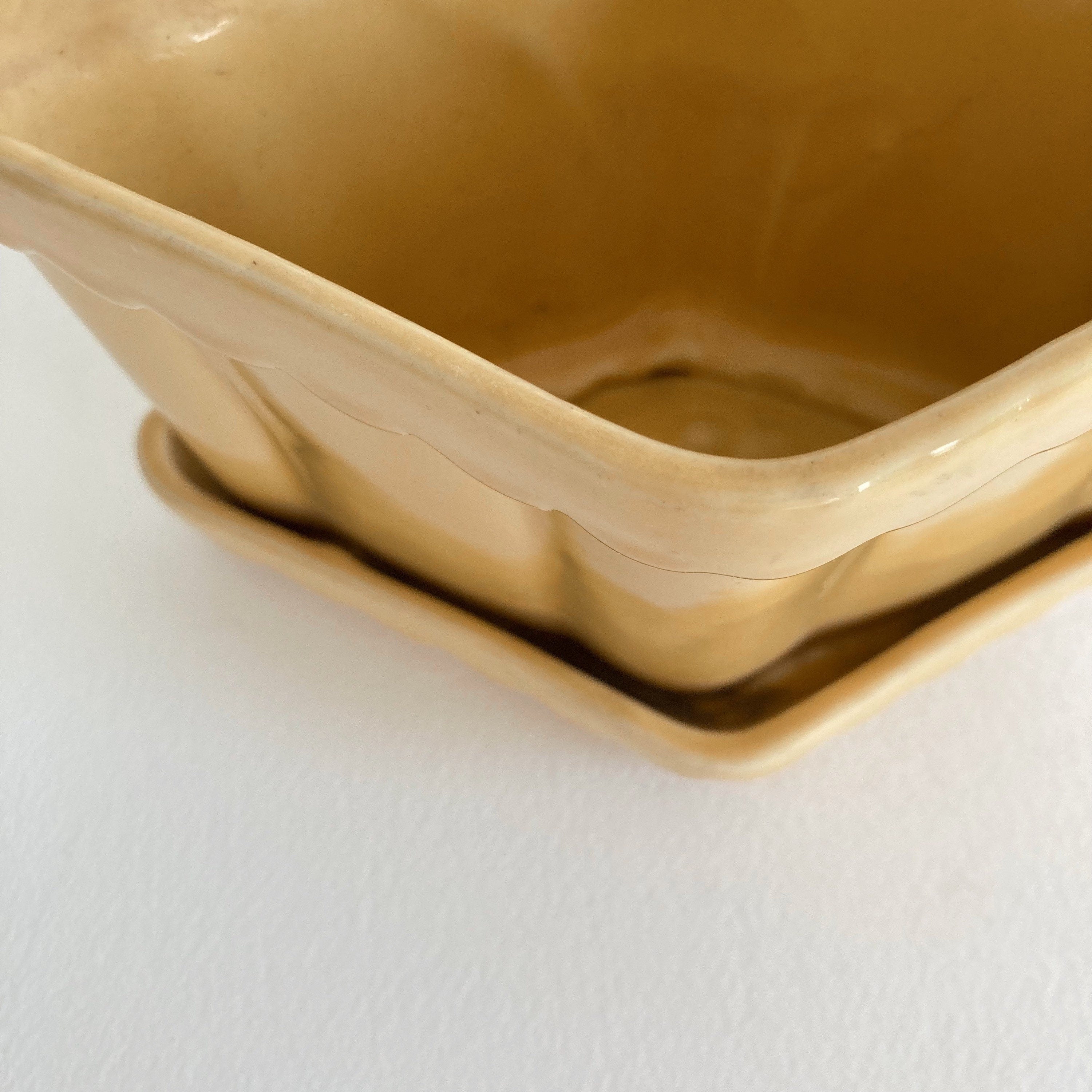 Vintage Yellow Ceramic Planter: Diamond Scallop Rim, American Pottery