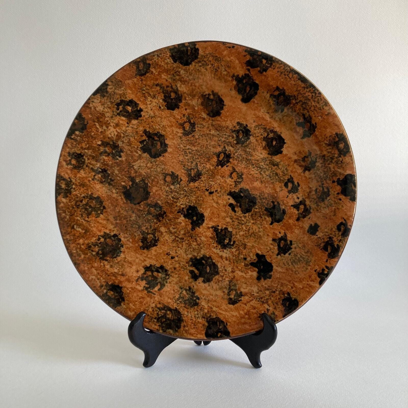 Ellen Evans Artist Signed Cheetah Print Decorative Plate - 1990s