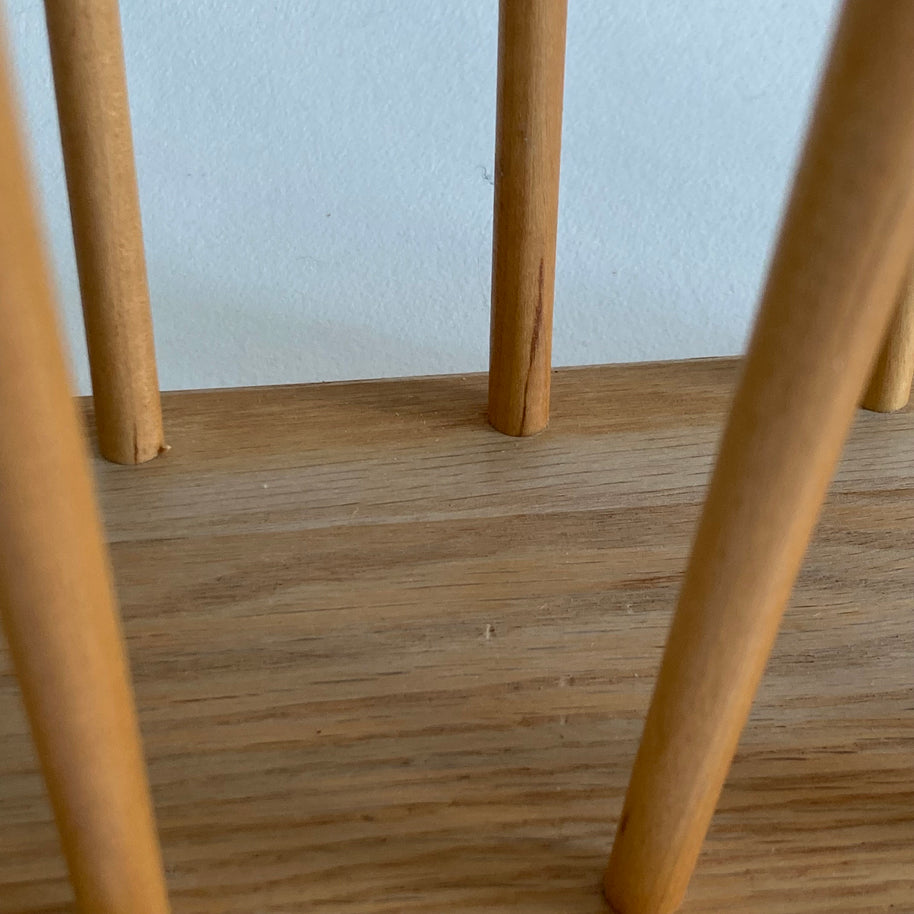 Vintage Spindle Magazine Rack - Blonde Wood Modern Design