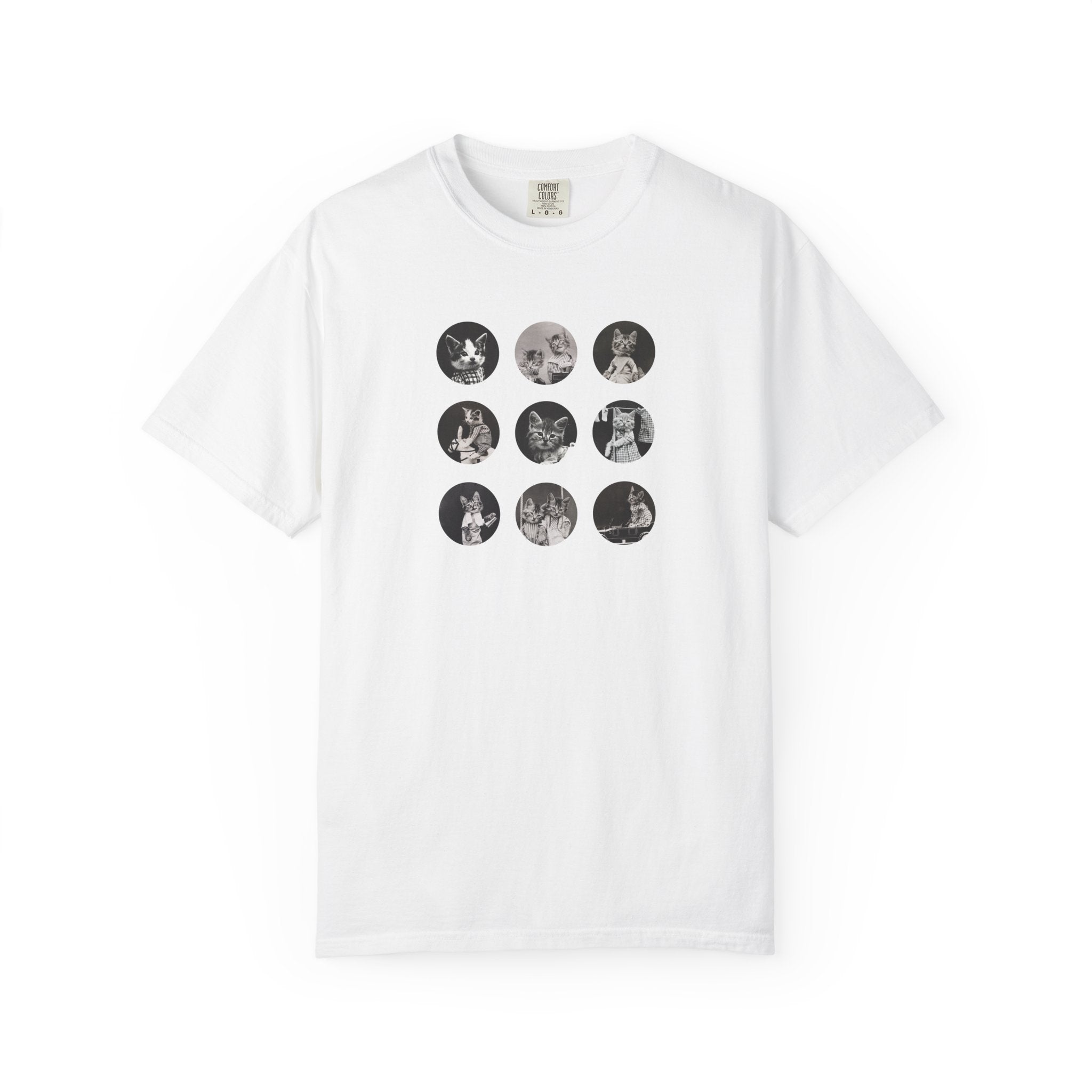 'Nine Lives Kitten' Unisex Adult Tee