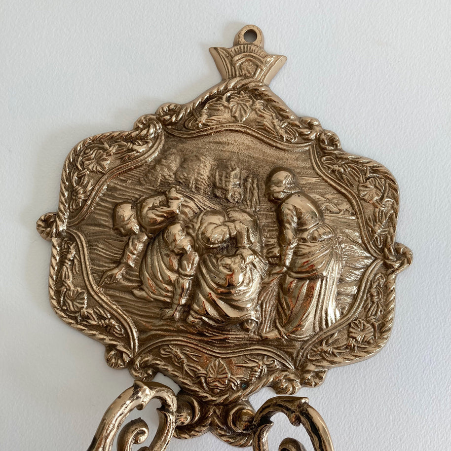 Vintage Fritz Brass Wall Sconce: Korean Peasant Scene, 1960s Style