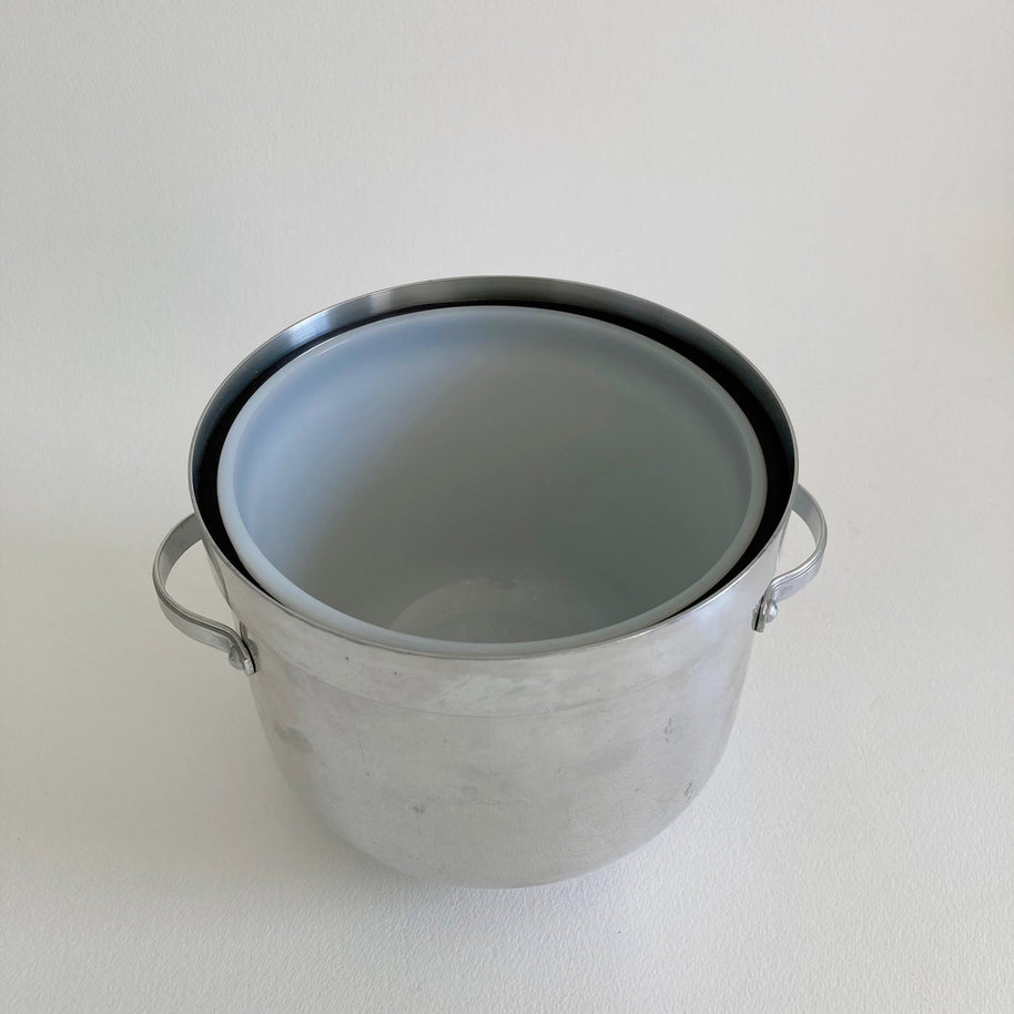 1960s Buehner-Wanner Aluminum Ice Bucket: MCM Barware