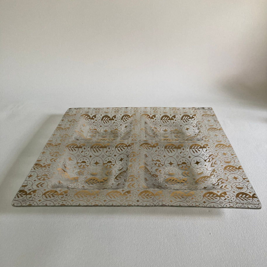 Georges Briard MCM Glass Serving Tray: Gold Leaf Pattern, 4-Compartment Dish