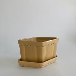 Vintage Yellow Ceramic Planter: Diamond Scallop Rim, American Pottery