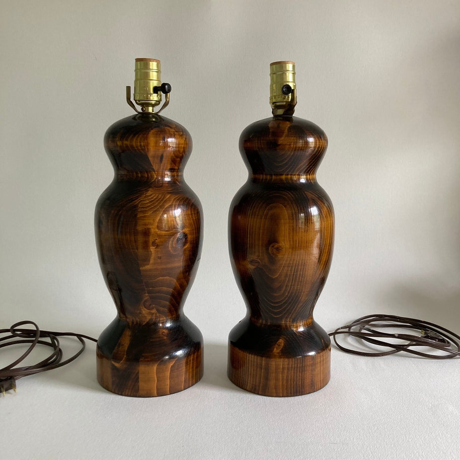 Mid-Century Wood Grain Table Lamps: High Gloss Varnish, 20th Century Pair